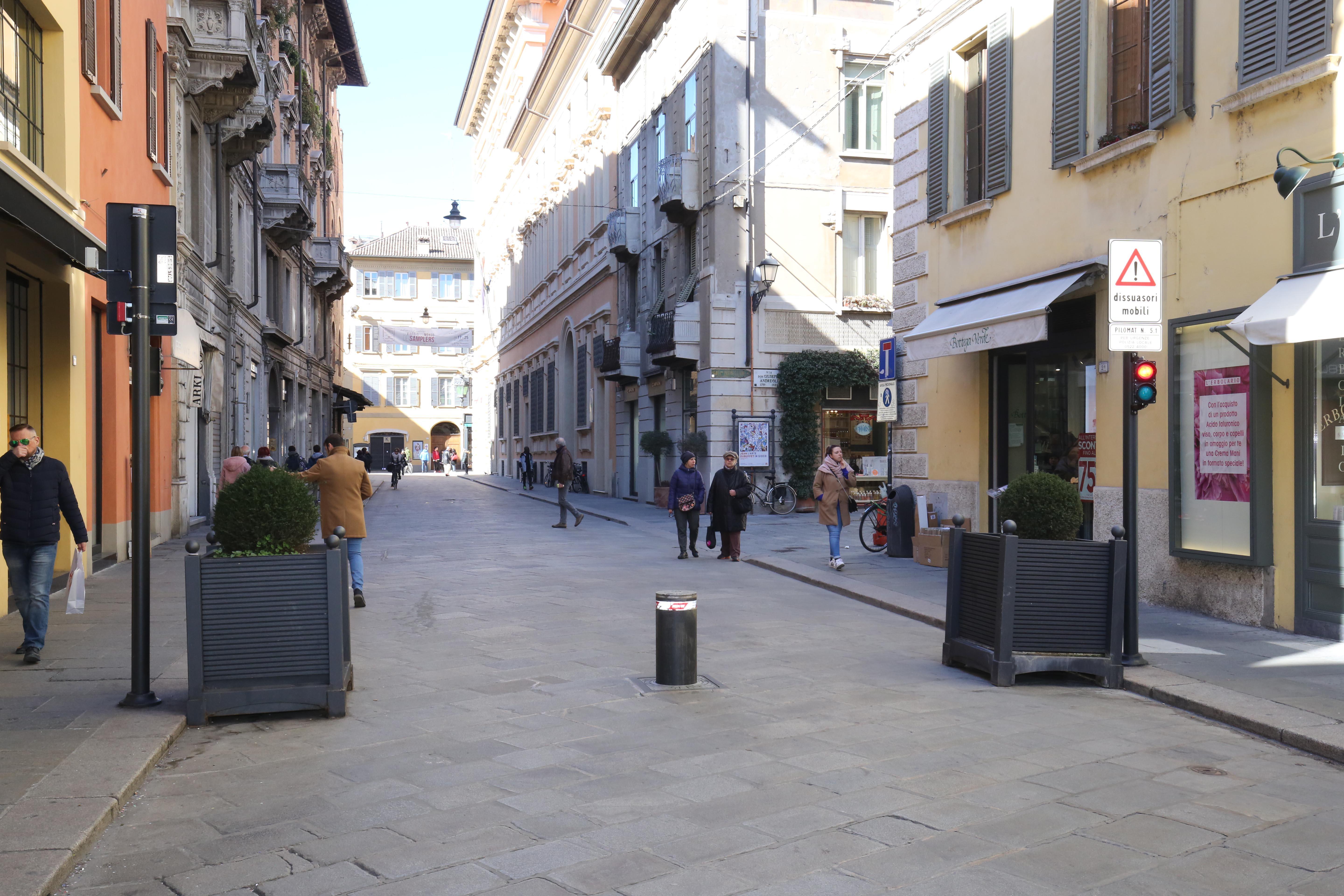 Reggio Emilia, da lunedì i nuovi orari per i pilomat 
