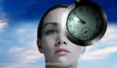 Una corsia dospedale A sinistra, una foto simbolo dellipnosi      