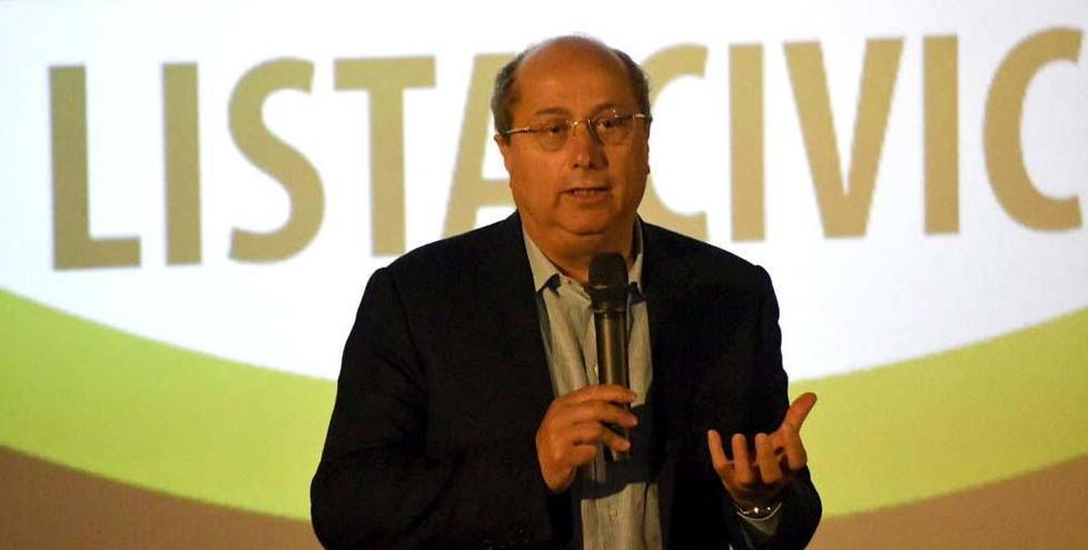 «Città ferma e senza progetti» Massa vista da Sergio Menchini 