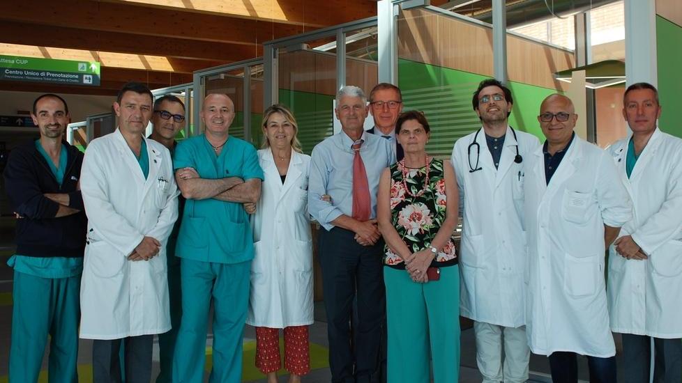 Il gruppo di medici che ha partecipato alla maxi operazione