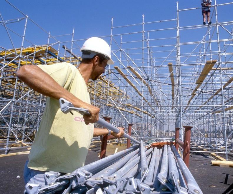Funziona a gonfie vele la fabbrica degli appalti della Provincia 