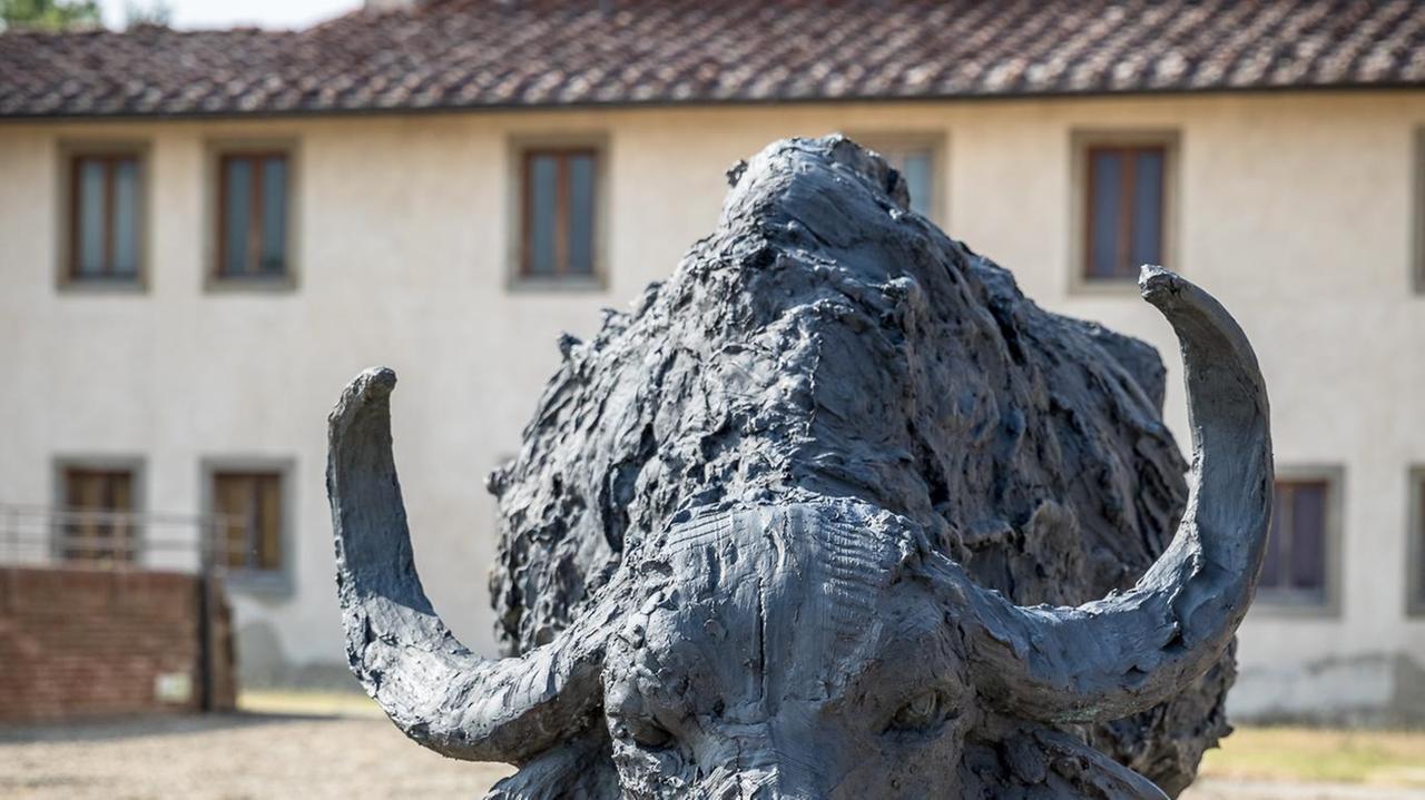 Firenze viva e maestosi animali nelle opere di Listri e Rivalta