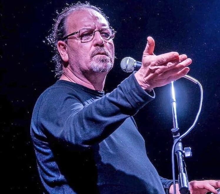 Vignola, Oreglio, un cabaret “catartico” questa sera in piazza 
