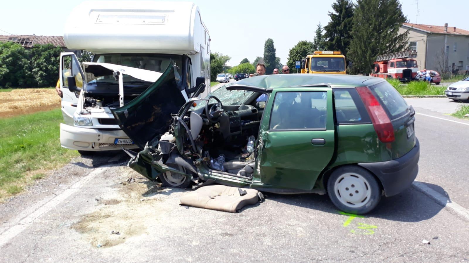 Incidente mortale a Cento, donna di 57 anni perde la vita 