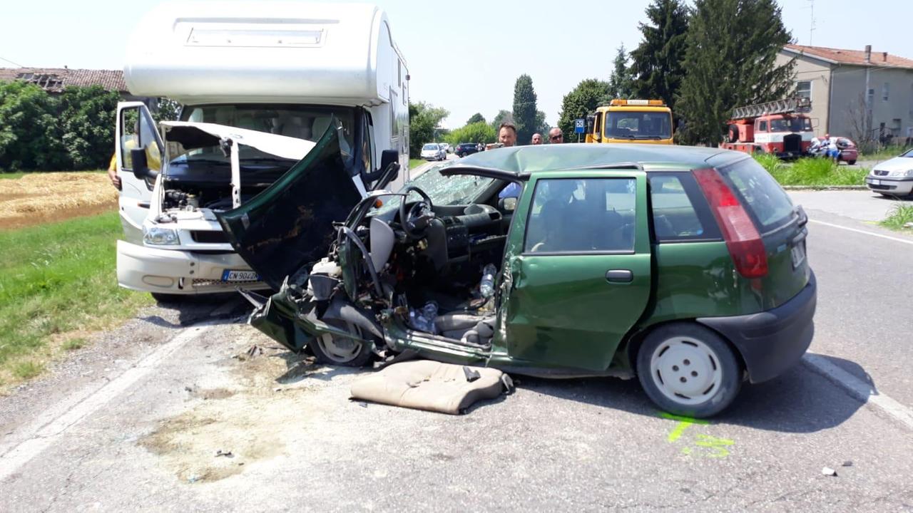 Incidente mortale a Cento, donna di 57 anni perde la vita