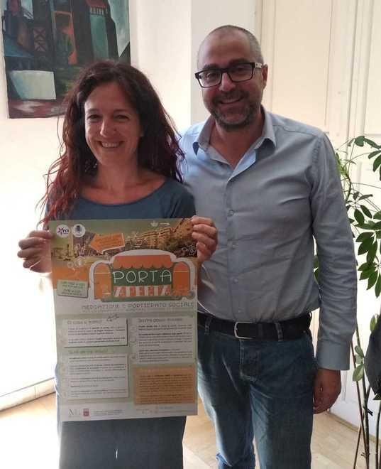 Maria Chiara Panesi dell’Arci con il sindaco Matteo Franconi