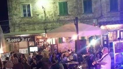 La Festa della birra con musica dal vivo