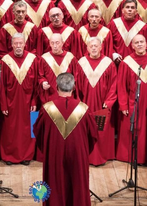 Sul palco gospel, energia e solidarietà