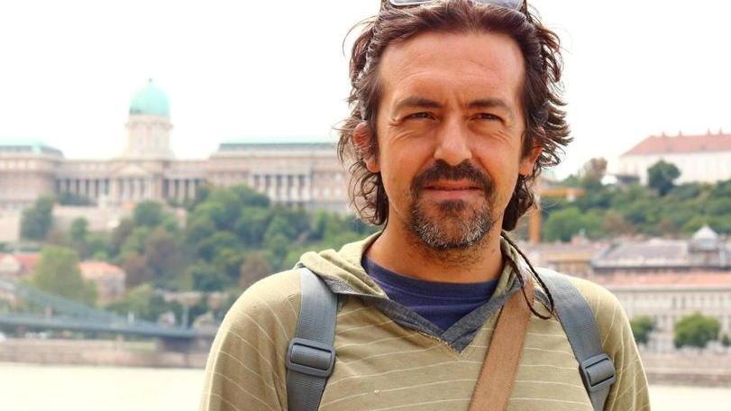 Eve, la casa da ristrutturare e gli occhi sul mondo: «Addio Luca, il tuo coraggio ci mancherà...»