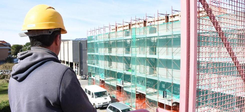Figaia (Cisl): nell’edilizia e nel turismo è boom del lavoro nero 