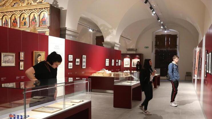 Si rompe il condizionatore museo e biblioteca chiusi per due giorni