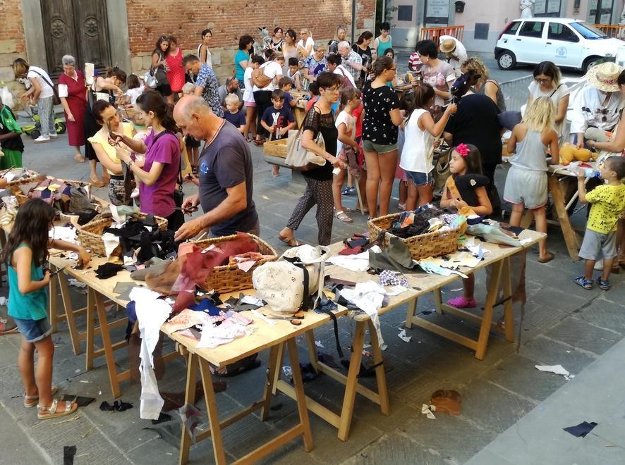 Musica, teatro e cantastorie al via un’estate di eventi in centro