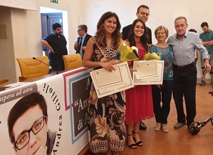 Tesi sul diritto pubblico Elena e Monia premiate in ricordo di Andrea 