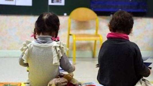Maltrattatamenti ai bambini di una materna, il sindaco di Scandiano: "Vicenda preoccupante"