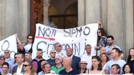 Ponte chiuso, Petrucci ci prova con il ricorso