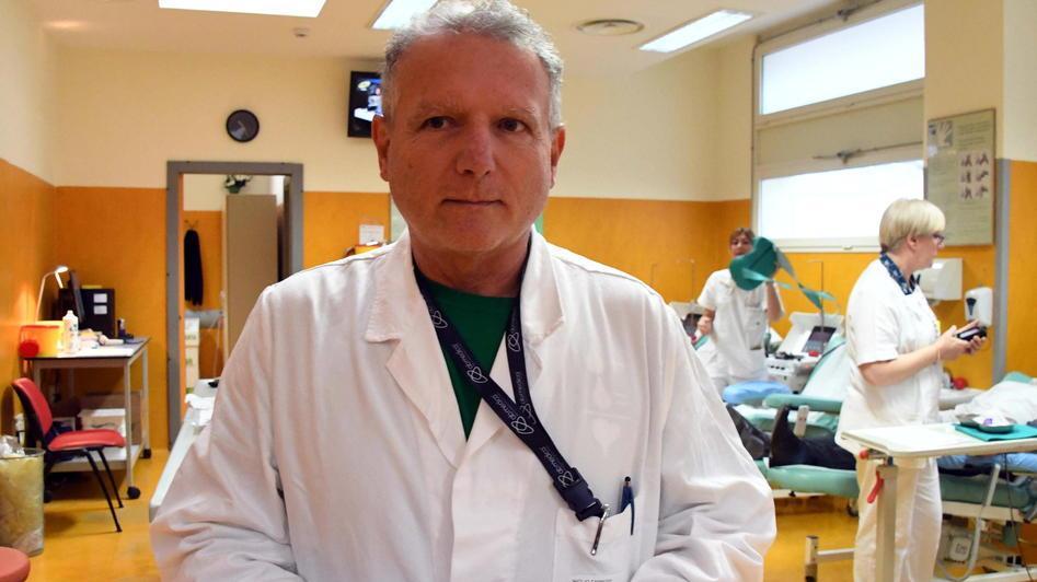 Fabrizio Niglio al centro trasfusionale dell’ospedale di Pontedera