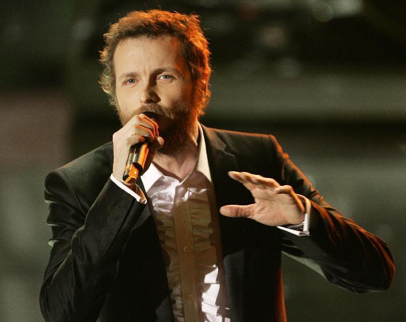 Carpi, Jovanotti celebra il matrimonio dei carpigiani Igor ed Erika 