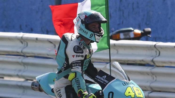 Moto3, una folgore pratese Dalla Porta, una gioia che vale il primato iridato