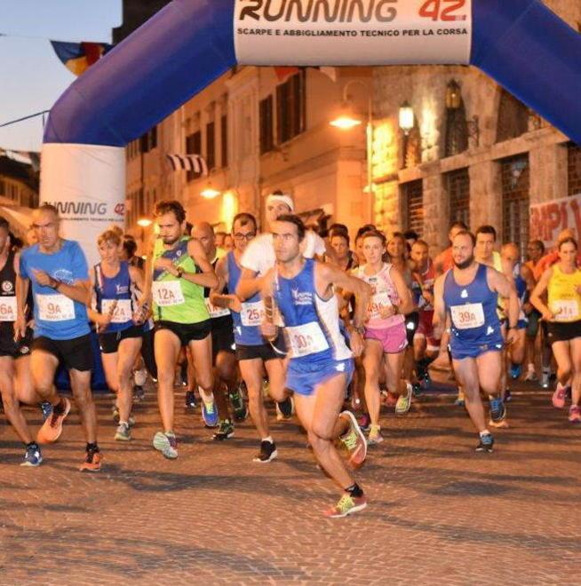 Staffetta di Canapone n.11 Mercoledì il circuito attraverso il centro storico