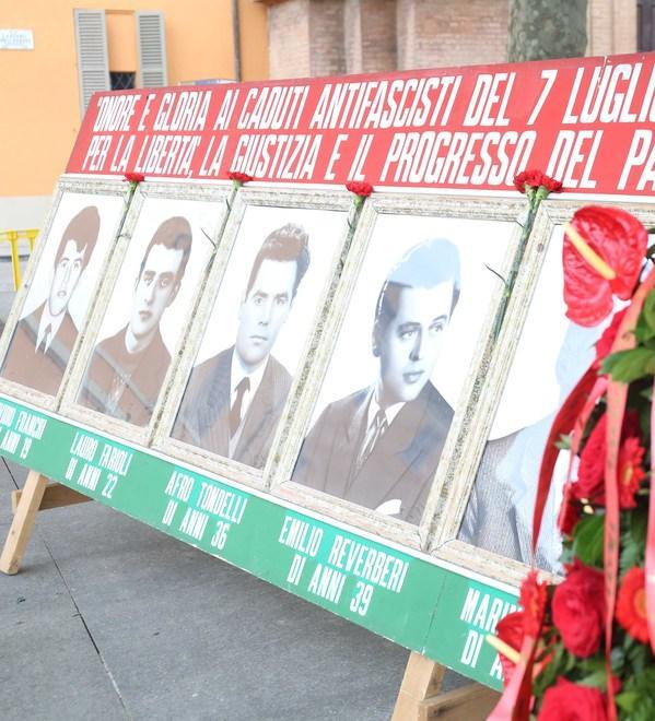 Tanti giovani al seguito del percorso storico 