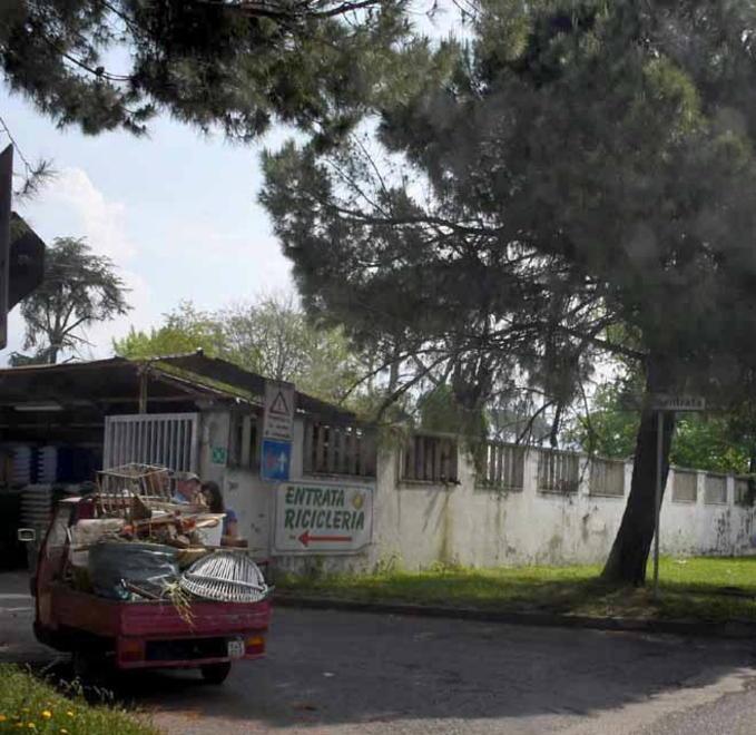 «Ricicleria, soluzione peggiore del problema»