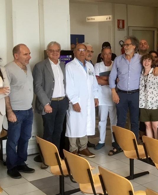 Gli studenti dell’Accademia abbelliscono Oculistica 
