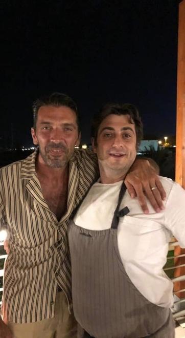  Buffon a cena da Gabriele 