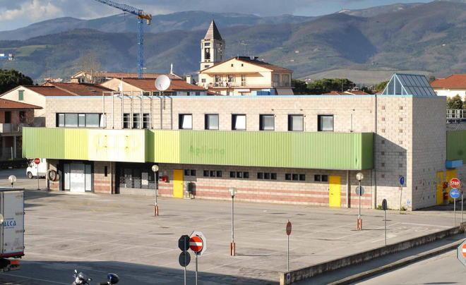 Agliana, inaugurati i locali nella ex Coop