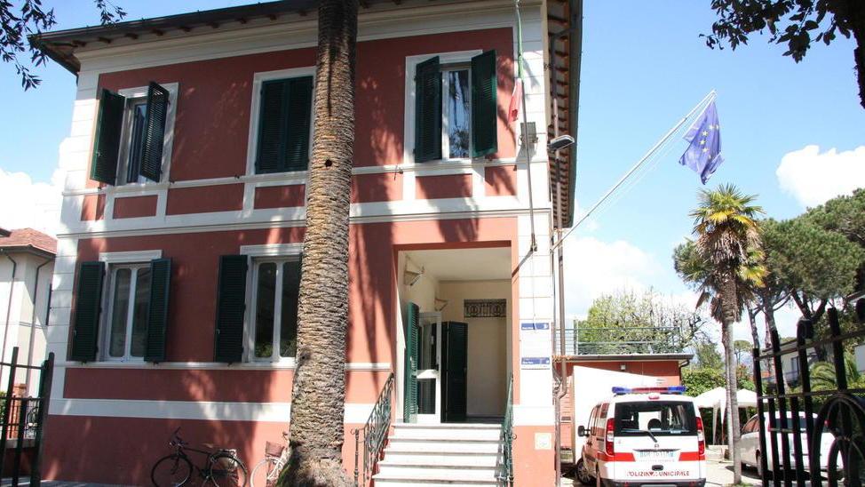 Ex comando dei vigili all’asta per oltre due milioni di euro