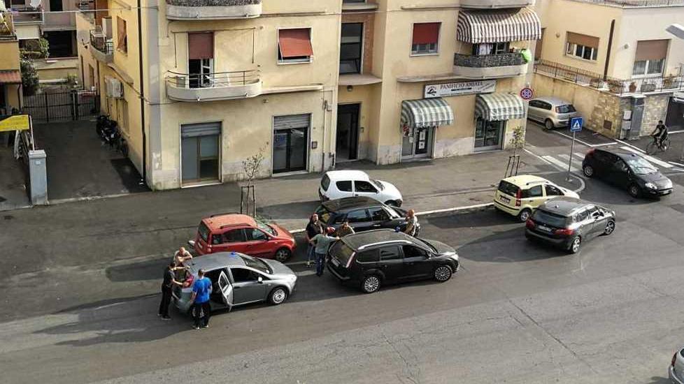 Sesso in cambio di droga Arrestati per lo spaccio nel bosco di Montepescali