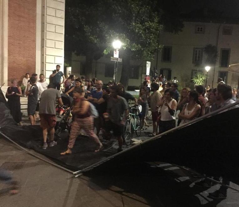 Conti: «Squadristi, piazza blindata» Gli organizzatori: «Denunceremo» 