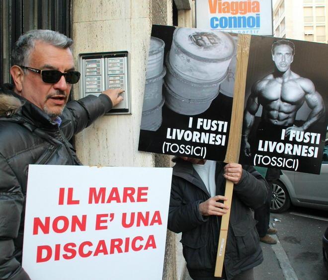 Sos bidoni, ora Grimaldi chiede il rinvio 