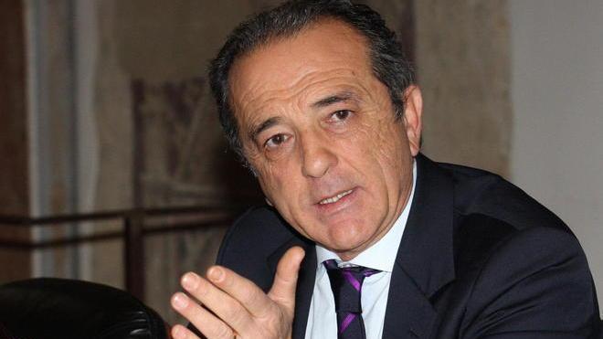 Sequestrato capannone, una denuncia