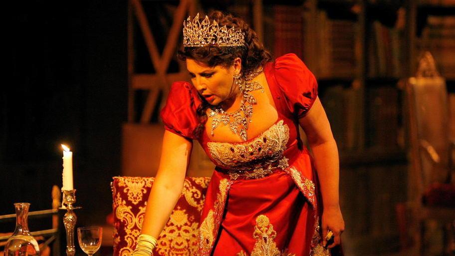 Maria Guleghina, stella della lirica mondiale vestirà i panni di Minnie nella «Fanciulla del West»