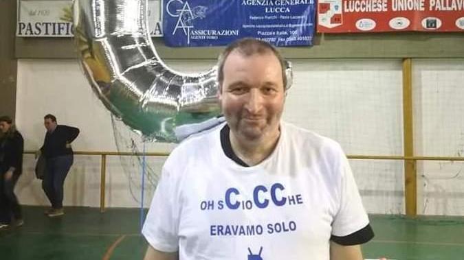 Muore a 50 anni un noto allenatore di pallavolo