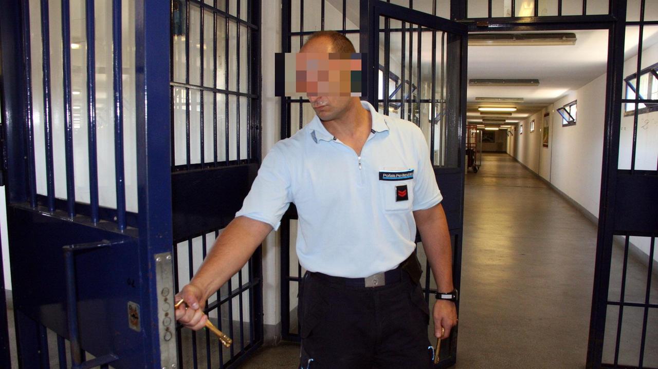 L'interno del carcere della Dogaia
