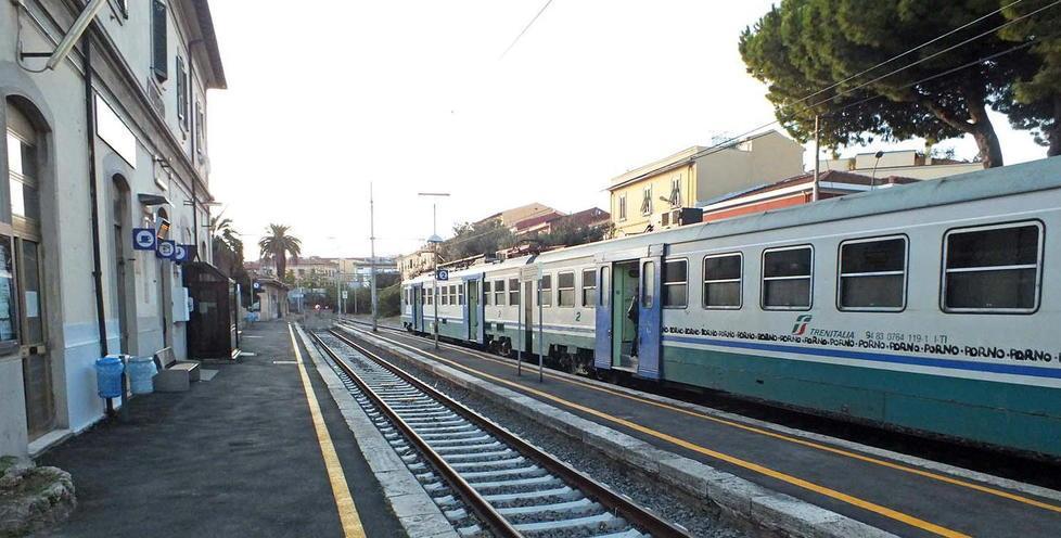 Binari e collegamenti: il futuro a Piombino è da decifrare