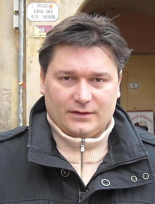 Casamenti all’attacco di Zauli «Chieda scusa o lo querelo»