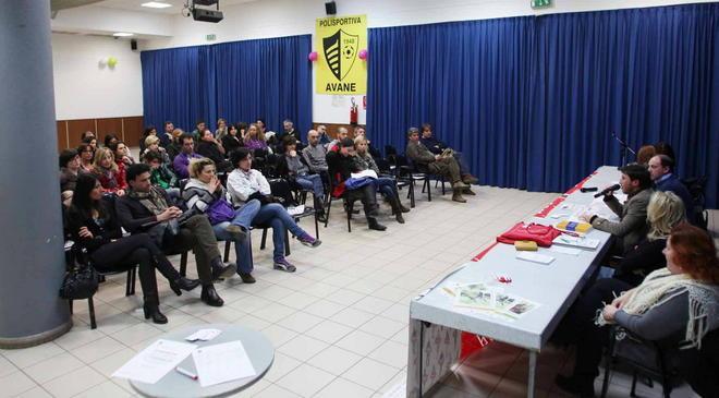 Noi, lavoratori costretti a rinunciare alla famiglia 
