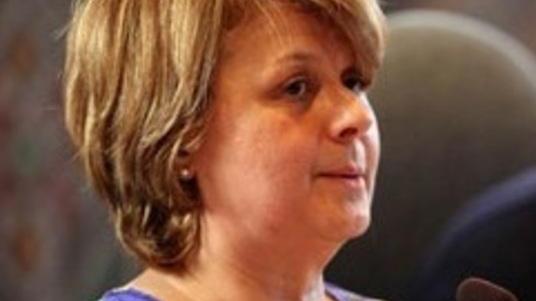 Al Biscottificio Dogliani il coraggio di Vincenza Rando