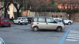 Diminuiscono le multe nei parcheggi a pagamento