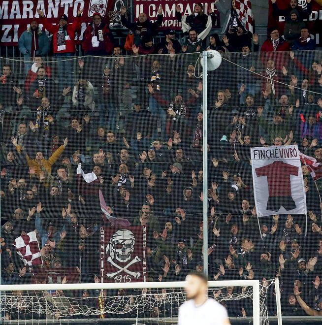 Scontri Spezia-Livorno Per 23 tifosi amaranto scatta il Daspo allo stadio