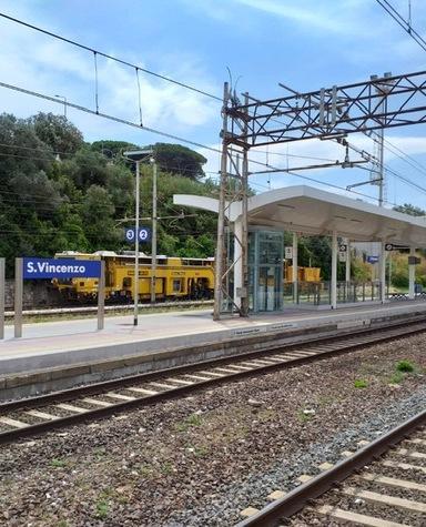 Nuove pensiline e marciapiedi la stazione si è rifatta il look 