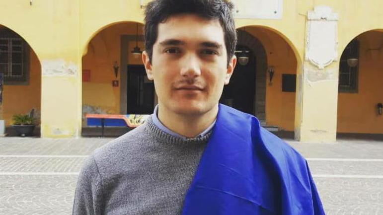 Il Pd attratto dal fascino della divisa da vigile