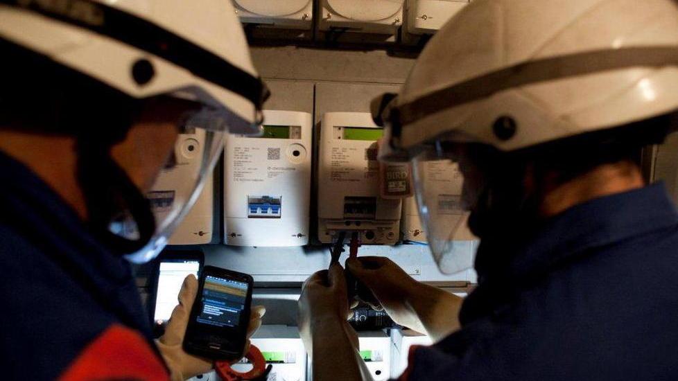 Iniziata l’installazione dei contatori “intelligenti” per consumi consapevoli