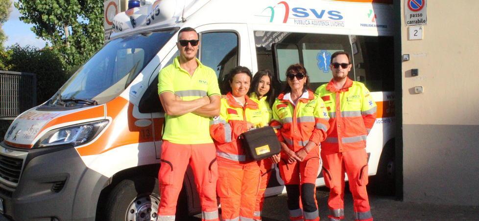 La squadra della Svs che ha salvato Enrico Picchietti con il defibrillatore: Francesco Minelli, Sara Michelli, Francesco Pacini, Tiziana Gregori, Beatrice Cialdi (Cecilia Foschi/Pentafoto)