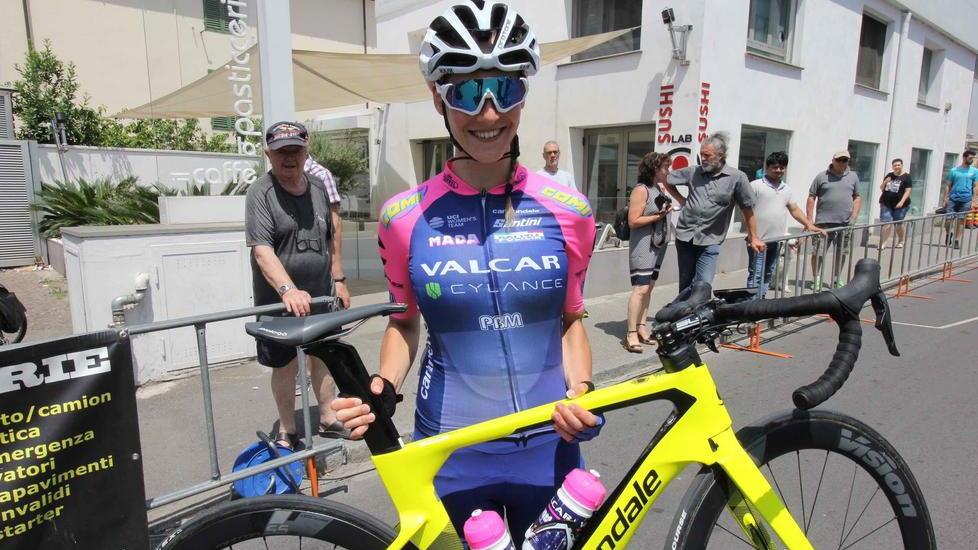 Vittoria Guazzini che ha vinto l’argento e l’oro agli europei in Belgio ora torna alla gare su strada