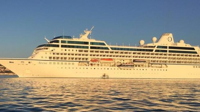 Sirena torna a incantare con i suoi 167 metri