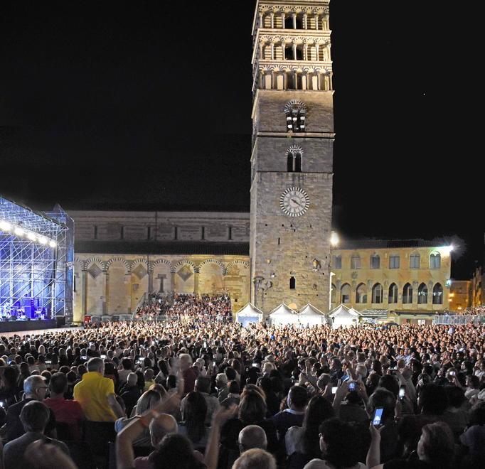 Pistoia Blues, 64 nei guai per la droga 