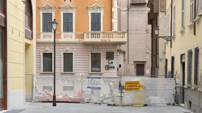 Reggio Emilia, via Sessi resterà chiusa fino alla fine dell’anno